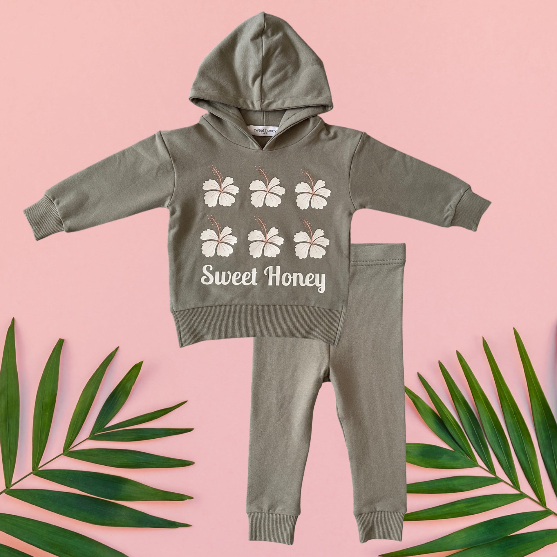 Sweet honey Hibiscus Sage Green hoodie/jogger set - pasadenatexaslimos